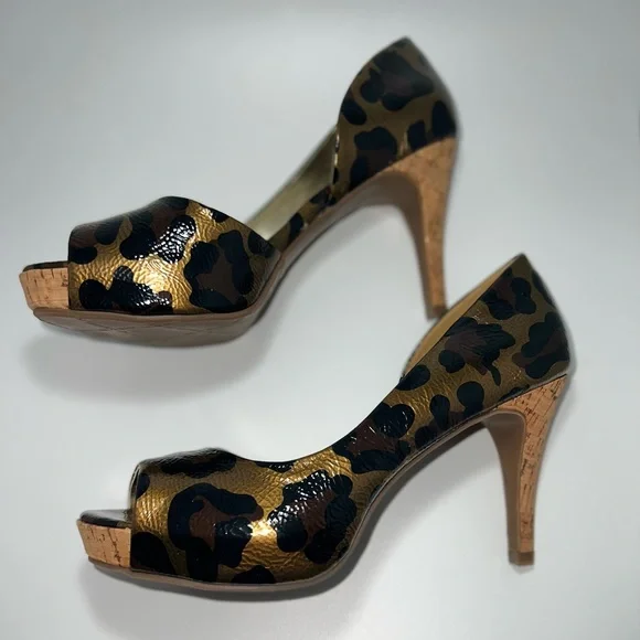 47. Madeline Shoes Leopard Print Heels - Picture 4 of 11